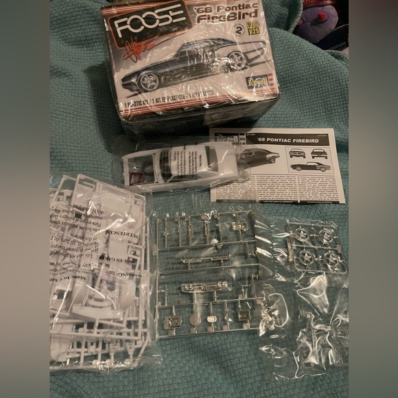 1968 Pontiac Firebird 1/25 Kit FOOSE Design 2012 Revell 85-4905 *COMPLETE* - Picture 1 of 10